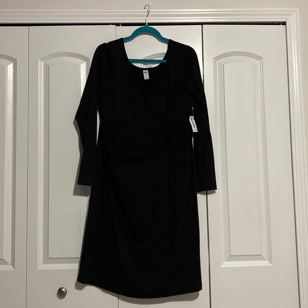 Black maternity dress